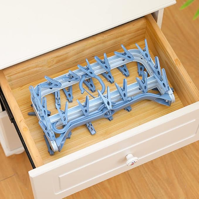 Clothes Drying Racks Foldable Clip Hangers Drip Hanger Plastic with 32 Drying Clips Wind-Proof Hook Underwear Hanger for Socks Bras (Blue)